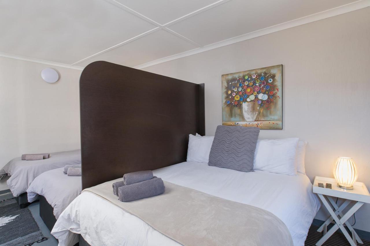 Royal Palms Guest House Port Elizabeth Esterno foto